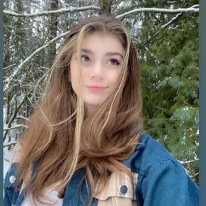 Meet your Posher, Riley